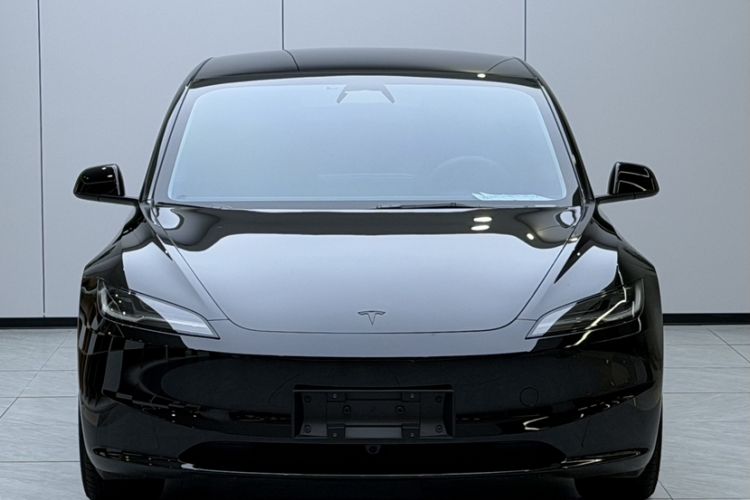 Used Tesla Model 3 2025 Model Revised Rear-Wheel-Drive Version Exterior 4