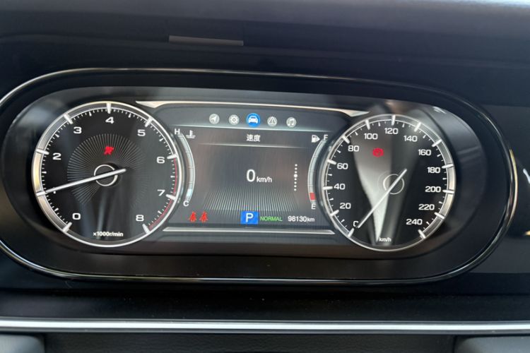 Used GAC Trumpchi M6 2021 270T DCT Luxury Edition (7-seater)