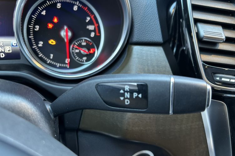 Used BAIC Off-Road BJ90 2021 3.0T Zhenrong Edition Gear Lever