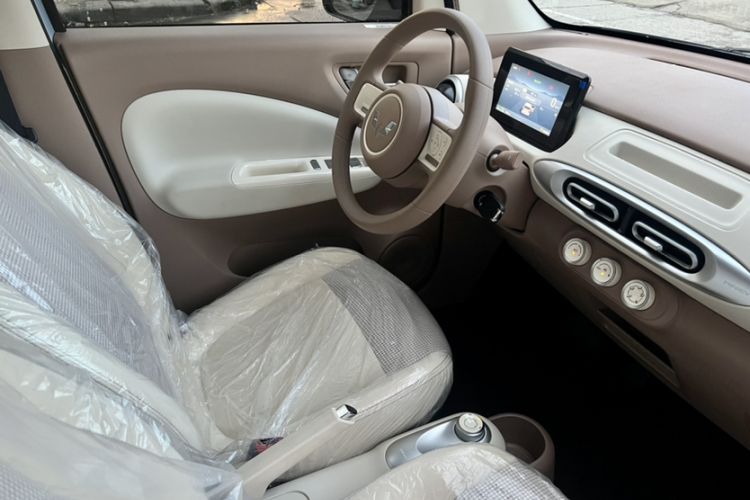 Used Wuling Hongguang MINIEV 2025 Four-Door Version Advanced Edition
