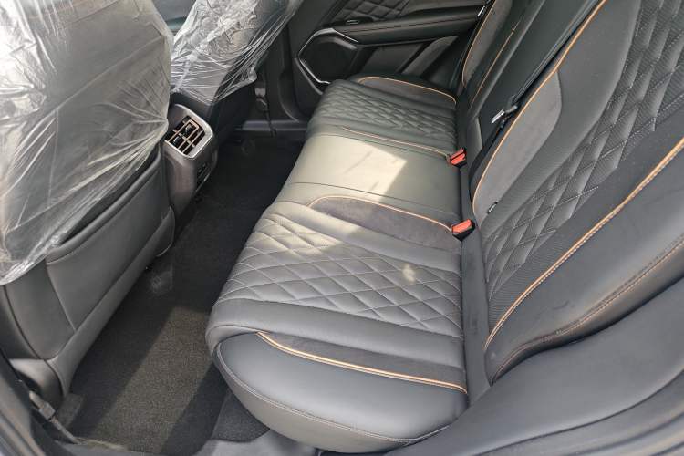 Used Wey Latte DHT 2022 1.5T DHT Extra-Large Cup
