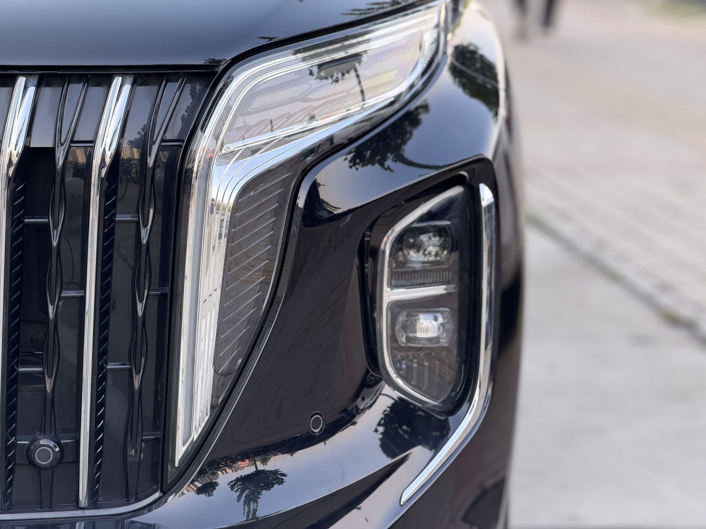 Hongqi HS7 PHEV 2024 2.0T PHEV Four-Wheel Drive Flagship Edition 7 Seats — снимка 14