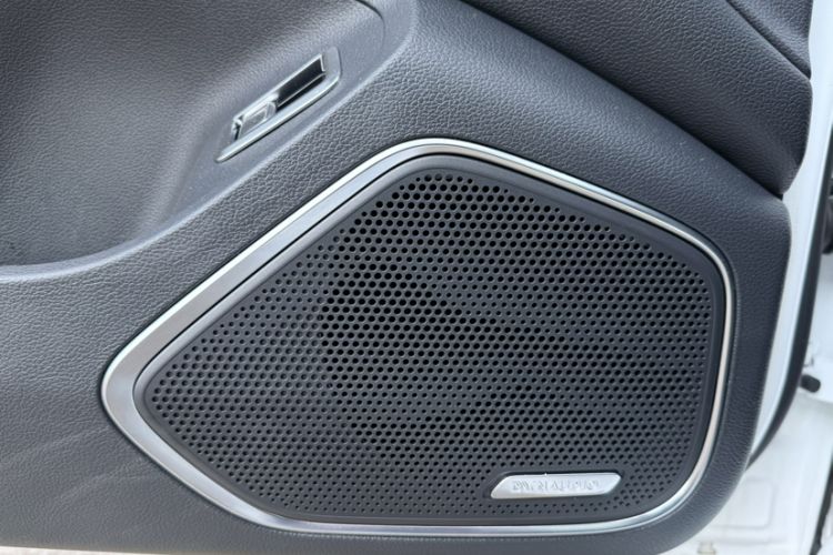 Used Hongqi H5 2023 1.5T HEV Smart Connect Flagship Edition Interior 7