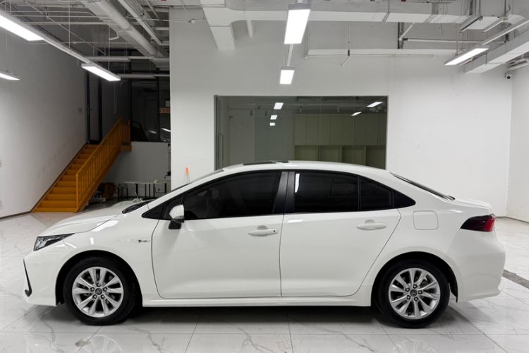 Used Toyota Corolla 2024 1.8L Smart Electric Hybrid Dual-Engine Elite Edition