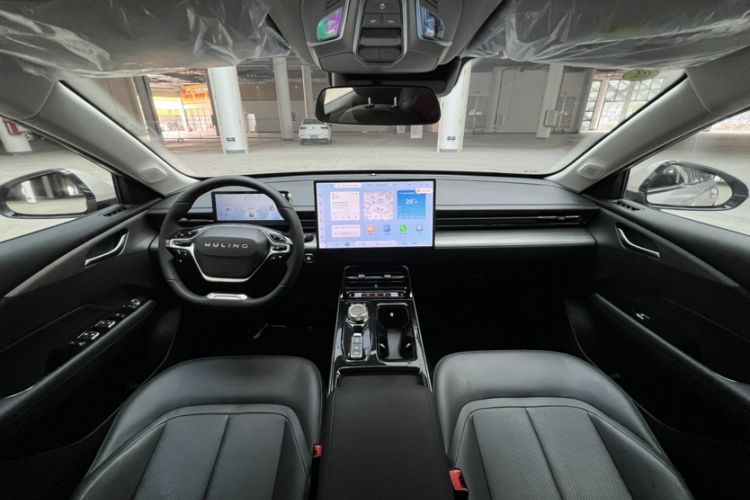 Used Wuling Xingguang 2024 Co-Creation Edition 510 Advanced Model