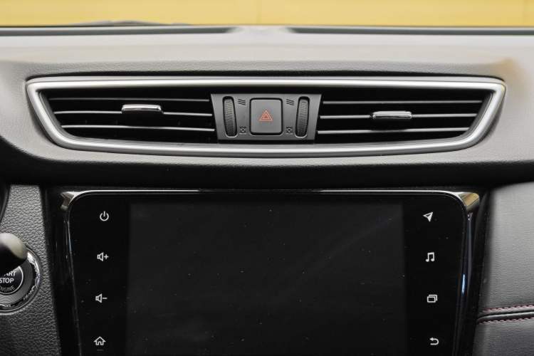 Used Nissan Qashqai 2022 2.0L CVT XV Smart Enjoyment Version
