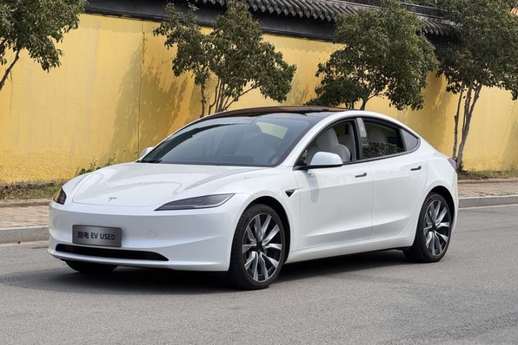 Used Tesla Model 3 2023 Rear-Wheel-Drive Version