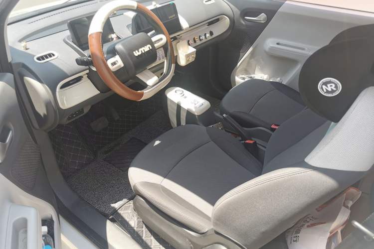 Used Changan Lumin 2022 210km Sweet Edition