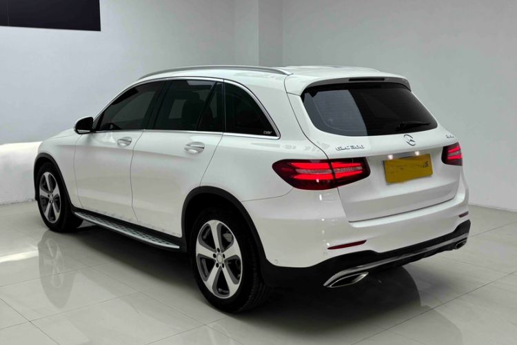 Used Mercedes-Benz GLC 2016 GLC 260 4MATIC Luxury Model
