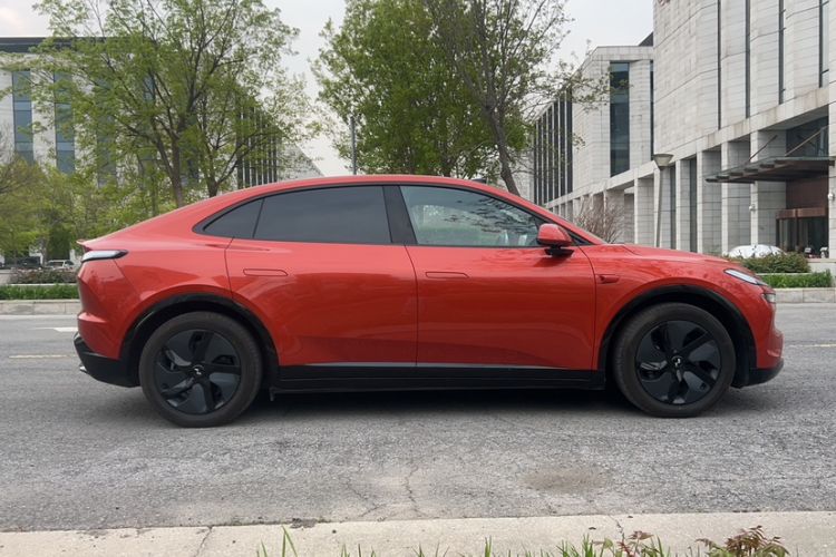 Used ONVO L60 2024 60 kWh Rear-Drive Version Exterior 7