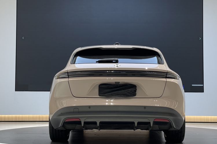 Used Nio ET5T 2023 75 kWh Touring