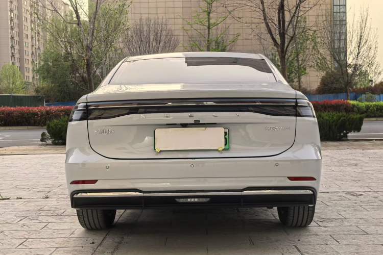 Used Geely Galaxy A7 2025 Model EM-i 150km Prestige Edition