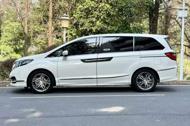 Used Honda Elysion 2019 2.0L Hybrid Luxury Edition
