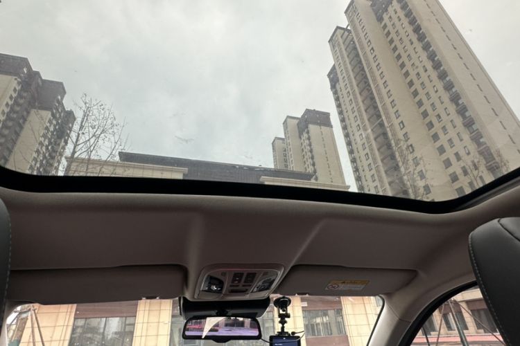 Used Wey VV5 2019 Upgraded Model 2.0T Two-Wheel Drive Ultra-Luxury Version China V Standard