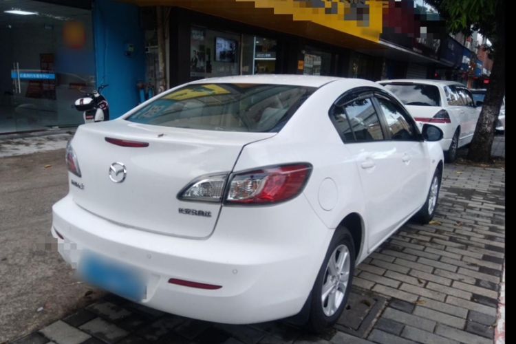 Used Mazda Mazda 3 2015 Sedan 1.6L Automatic Comfort Model