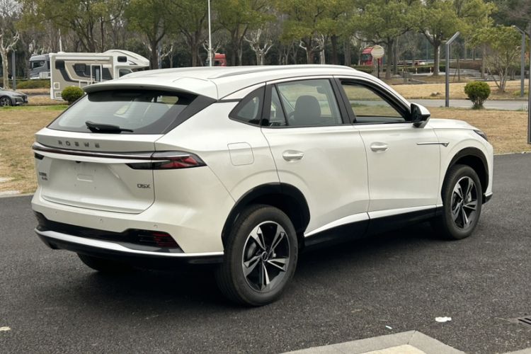 Used Roewe D5X DMH 2024 135 Luxury Edition