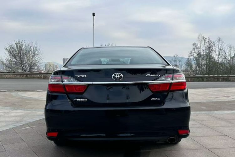 Used Toyota Camry 2016 2.0G 10th Anniversary Leading Edition