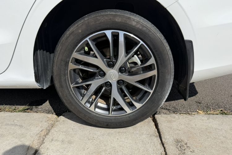 Used Geely Auto Emgrand 2023 4th Generation Champion Edition 1.5L CVT Luxury Model
