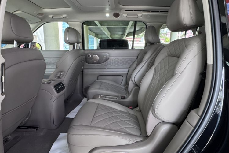 Used IM LS9 2026 Model 66 Ultra Interior 5