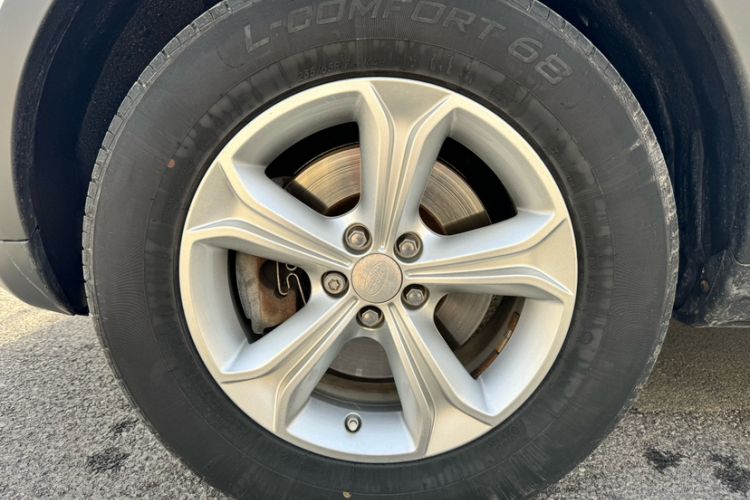 Used Land Rover Discovery Sport 2016 2.0T S Exterior 8