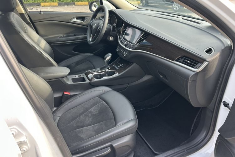 Used Buick Verano 2019 Sedan 20T Dual-Clutch Elite Model
