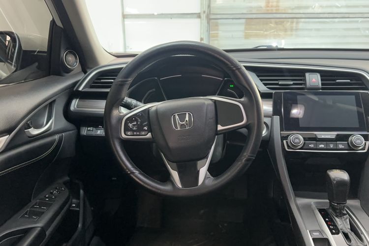 Used Honda Civic 2019 220TURBO CVT Dynamic Edition China VI Steering Wheel