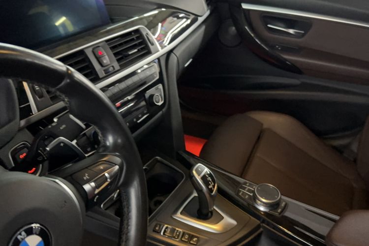 Used BMW 3 Series 2019 320Li M Sport Night Edition Interior 3