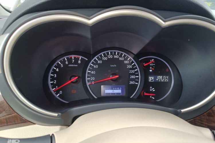 Used Nissan Quest 2015 3.5L SL
