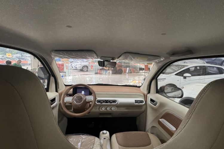 Used Wuling Hongguang MINIEV 2024 3rd Generation 215km Youth Edition