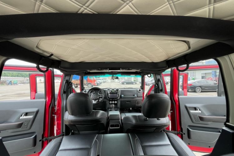 Used BAIC Off-Road BJ40 2017 40L 2.3T Automatic All-Wheel Drive Ring of the Tower Champion Edition
