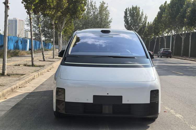 Used Li Auto MEGA 2025 Home Family Special Edition