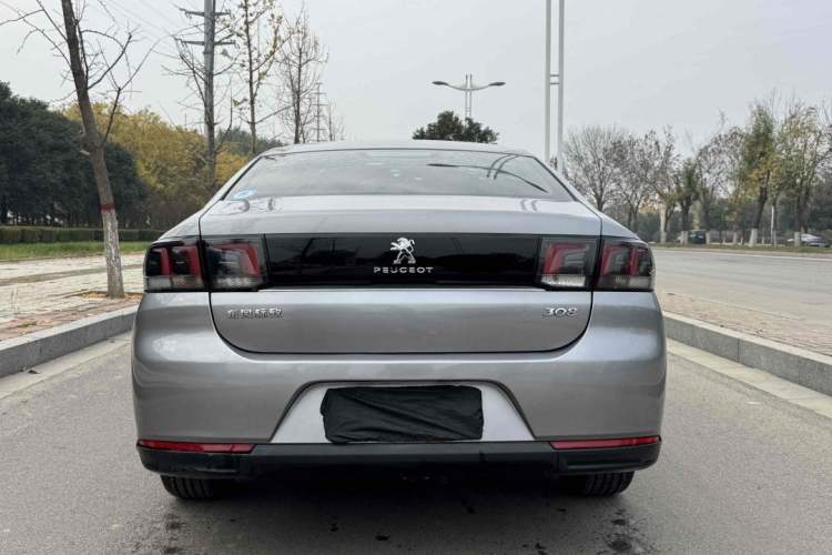 Used Peugeot 308 2016 1.6L Manual Fashion Edition