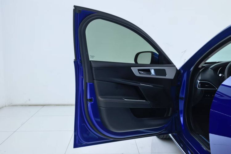 Used Jaguar XEL 2019 2.0T 200 PS Luxury Edition