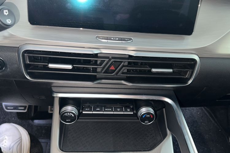 Used Geely Auto Coolray 2019 Sport Version 260T DCT Battle China VI Standard
