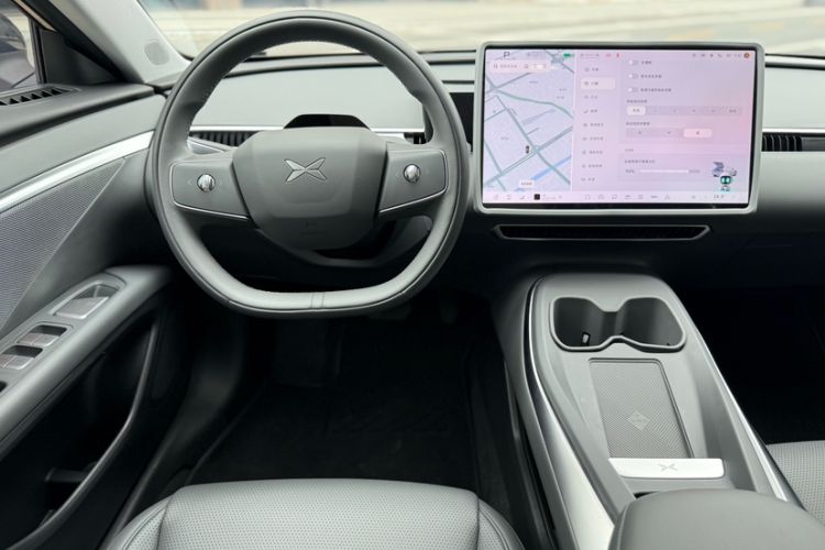 Used XPeng MONA M03 2024 620 with Ultra-Long Range Interior 5