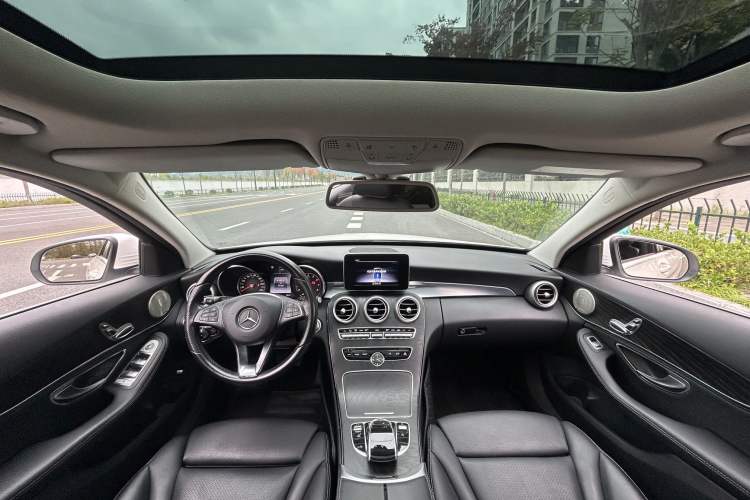 Used Mercedes-Benz C-Class 2015 C 200 station wagon