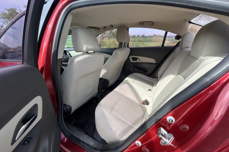 Used Chevrolet Cruze 2015 1.5L Classic SL MT