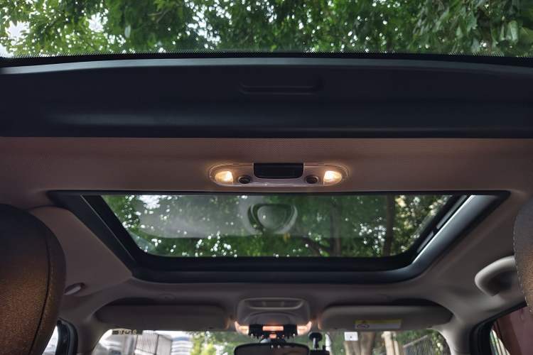 Used MINI MINI 2016 1.5T COOPER Five-Door Edition