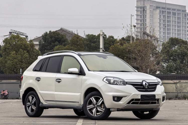 Used Renault Koleos 2014 2.5L Two-Wheel Drive Comfort Edition
