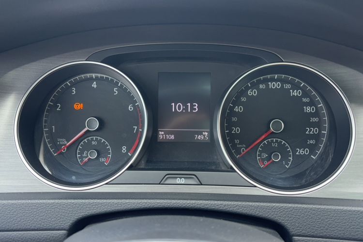 Used Volkswagen Golf 2014 1.4TSI Automatic Luxury Model