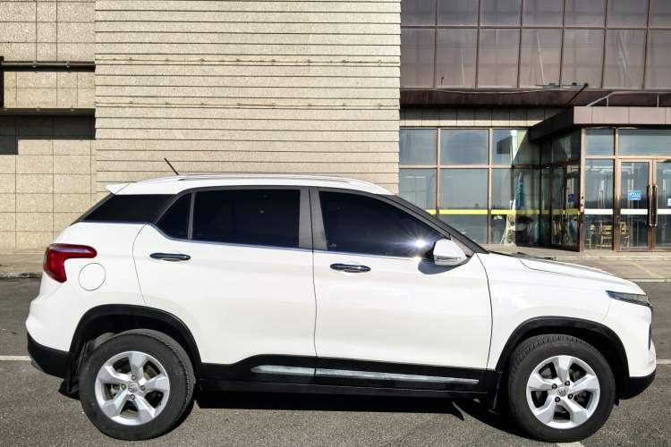 Used Baojun 510 2017 1.5L Manual Fashion Model