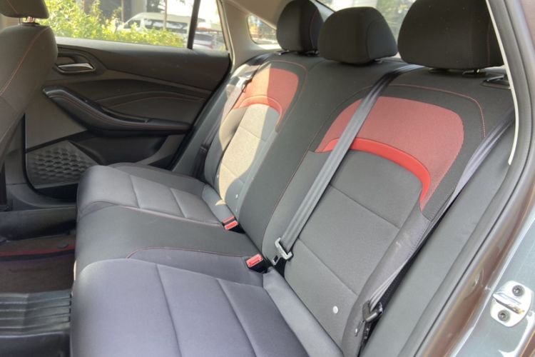 Used MG 5 2023 180 DVVT Manual Fashion Edition
