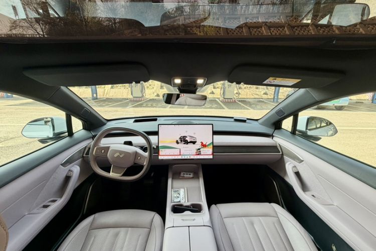 Used ONVO L60 2024 60 kWh Rear-Drive Version