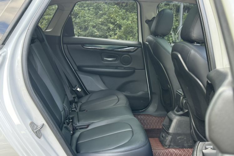 Used BMW 2 Series Active Tourer 2018 218i Fashion Model Interior 3