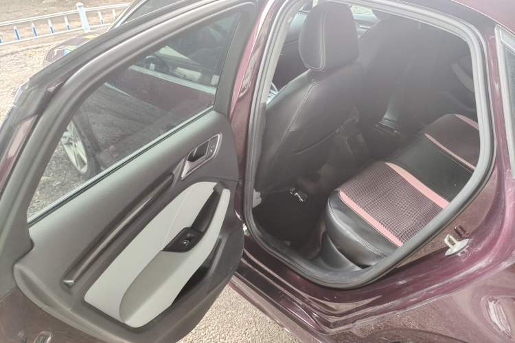 Used Audi A3 2020 Limousine 35 TFSI Fashion Edition China VI Emission Standard Left Rear Seat