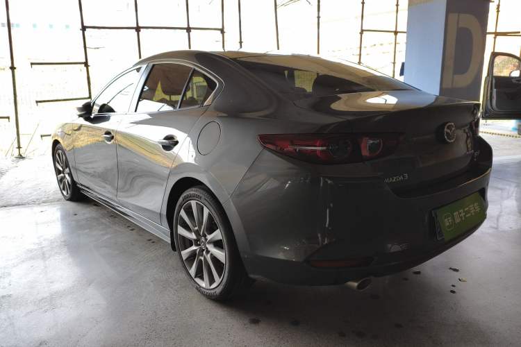 Used Mazda 3 Axela 2021 2.0L Automatic Zhi Rui Edition