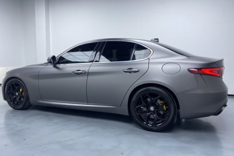 Used Alfa Romeo Giulia 2020 2.0T 280HP VIRTU Limited Edition

