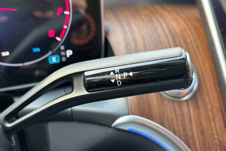 Used Mercedes-Benz GLC 2024 GLC 300 L 4MATIC Dynamic Edition 5-seater