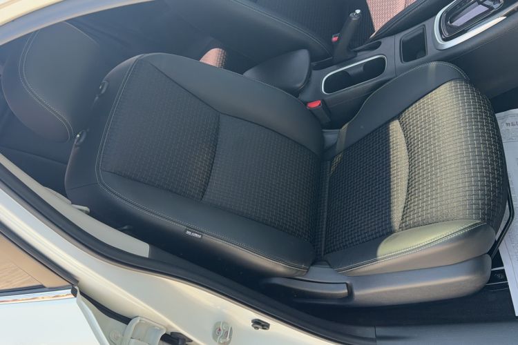 Used Nissan Tiida 2016 1.6L CVT Smart Drive Edition Right Front Seat