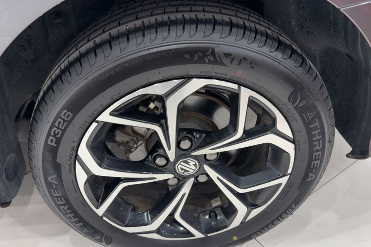 Used MG 5 2021 180 DVVT CVT Youth Luxury Edition
